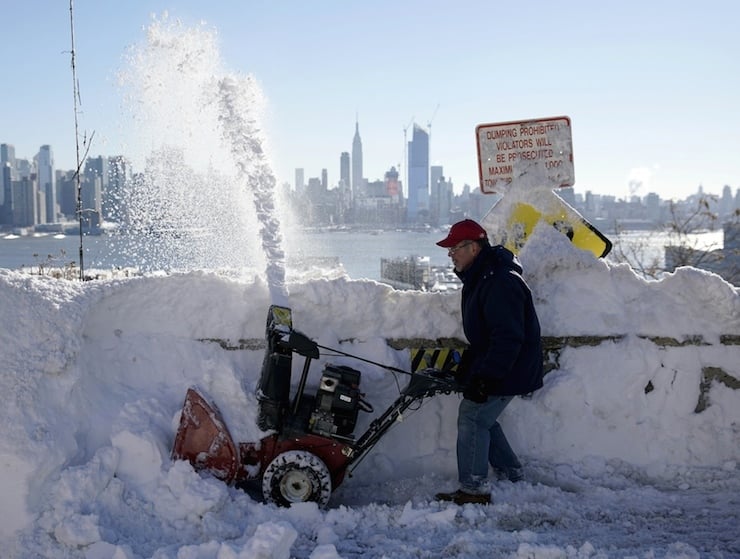 ABD Kar Fırtınası: 920 Binden Fazla Elektriksiz Kaldı | TrendsOmni Dijital Haber Portalı