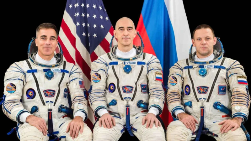 NASA Astronotları Karantinaya Alındı: Ay Görevine Hazırlık Süreci | TrendsOmni Dijital Haber Portalı