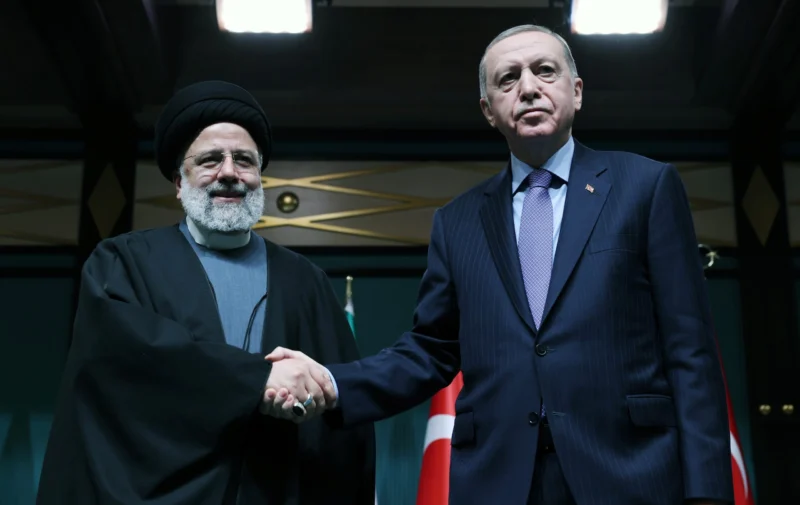 İran ile Anlaşma mı? ABD'nin Askeri Çatışma Tercihi Nedir? | TrendsOmni Dijital Haber Portalı