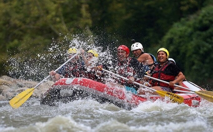 23 Yaş Altı Rafting Başarısıyla Bronz Madalya Kazandı | TrendsOmni Dijital Haber Portalı