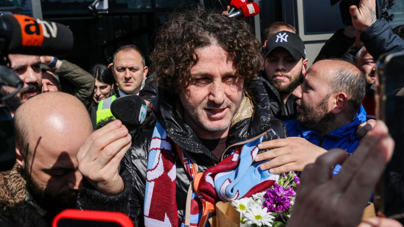 Trabzonspor Şampiyonluk Yarışında Zirveye Nasıl Ulaştı? | TrendsOmni Dijital Haber Portalı
