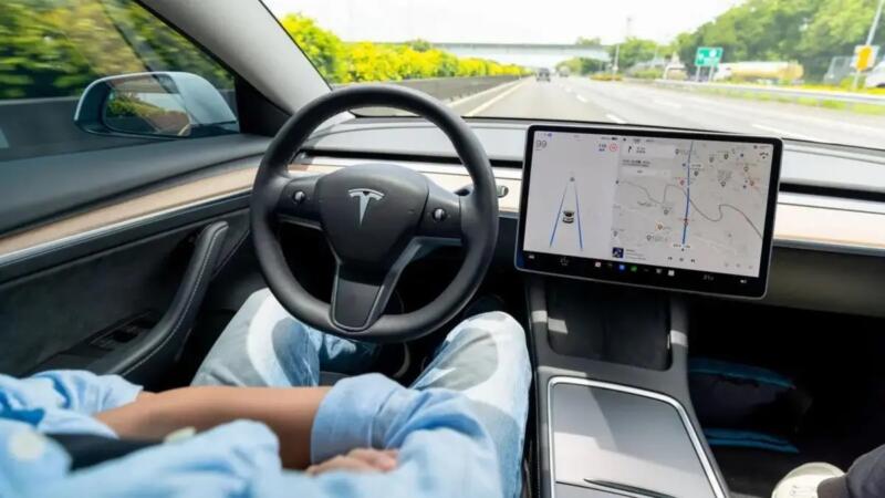 Tesla FSD Türkiye'de Yeni Dönem: İstanbul İçin Araç Operatörü Aranıyor! | TrendsOmni Dijital Haber Portalı