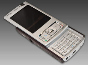 Nokia N95 Half-Life Oyununu Nasıl Çalıştırdı? İşte Detaylar | TrendsOmni Dijital Haber Portalı