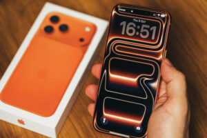 Katlanabilir iPhone Renk Seçenekleri Hakkında Bilinmeyenler | TrendsOmni Dijital Haber Portalı