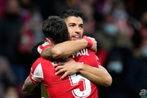Luis Suarez transferiyle ilgili Hakan Safi ve Varandas'tan bomba açıklamalar | TrendsOmni Dijital Haber Portalı